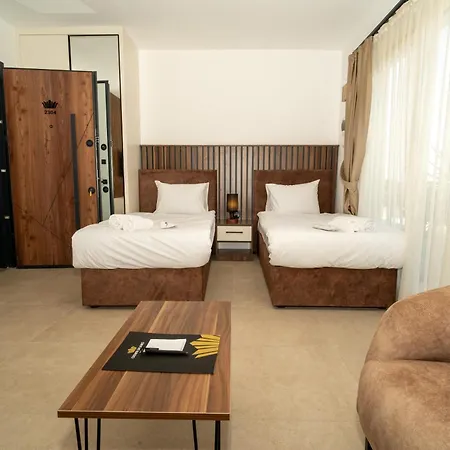 Crown Salamis Отель Фамагуста