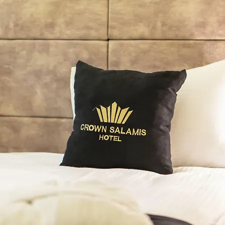 Crown Salamis